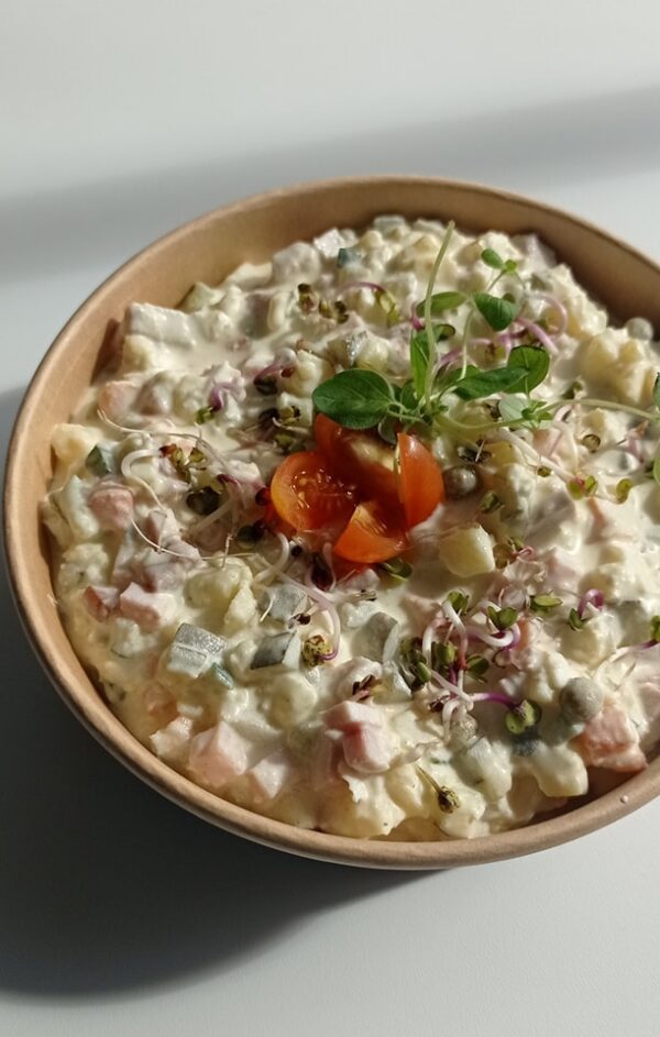 Kartuli-suitsusingi salat
